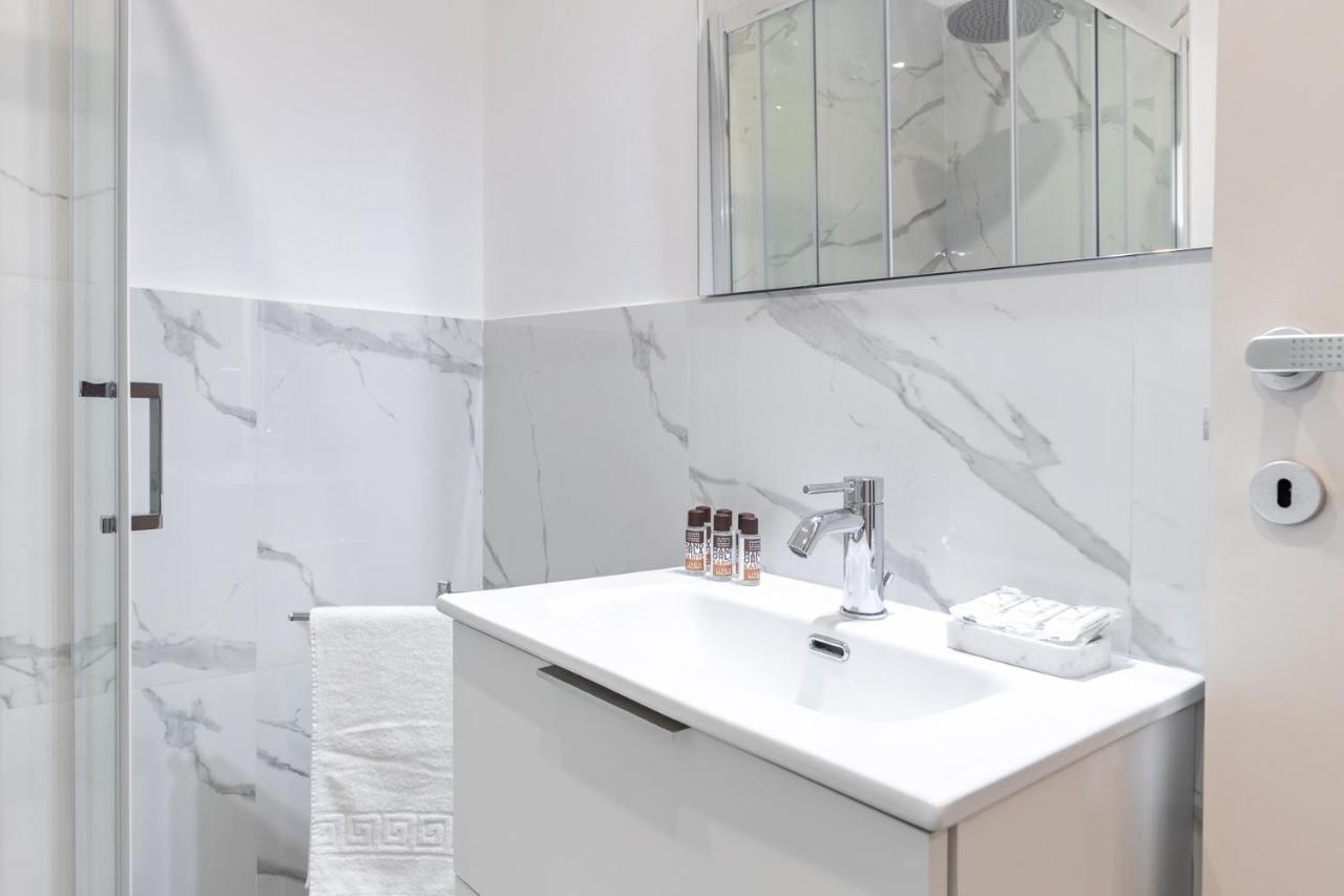 Willa Exclusive Loft Crocetta - Free Private Parking & Wi-Fi - 5 Min To Metro Nizza - Ac Turyn Zewnętrze zdjęcie