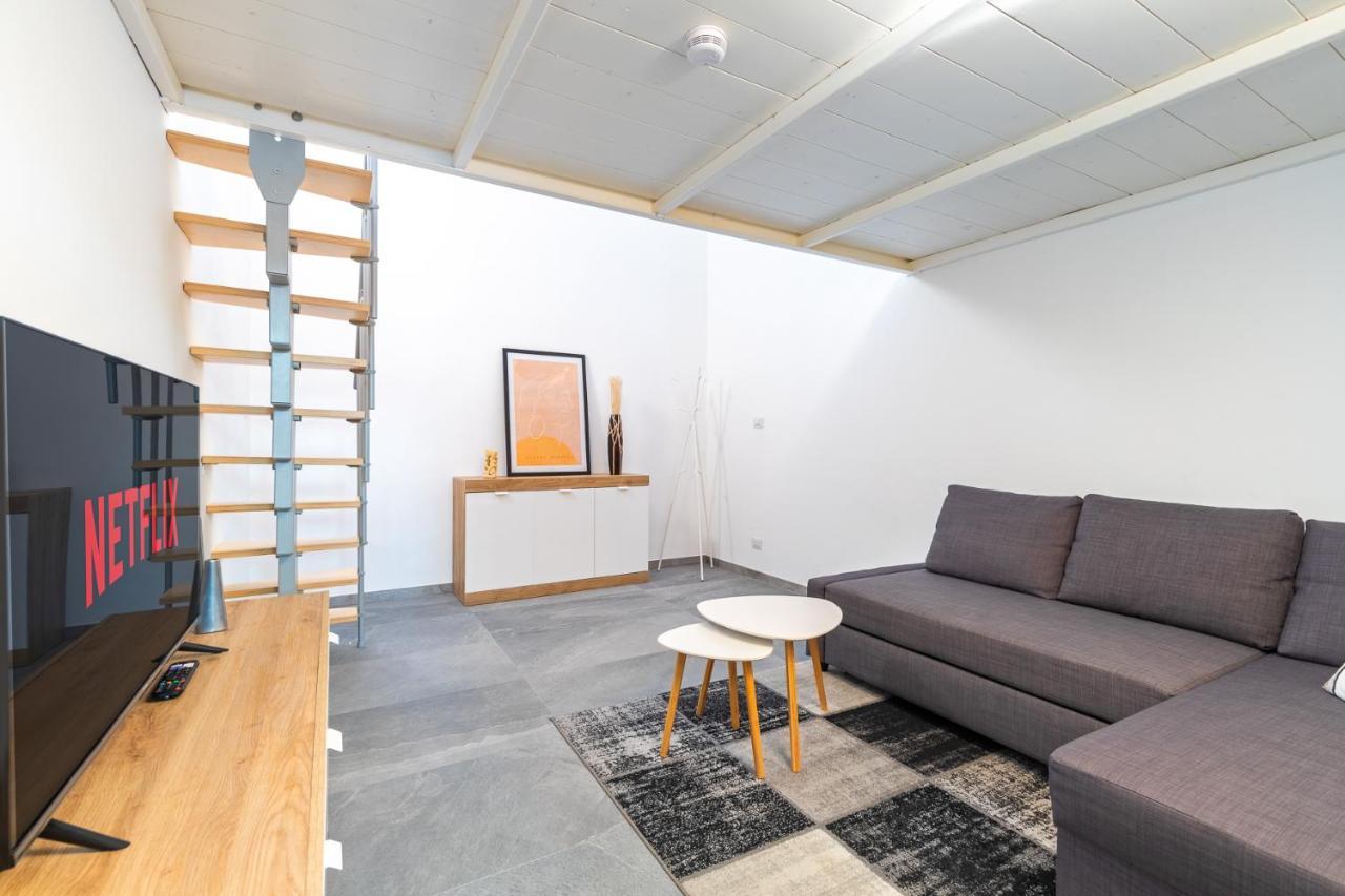 Willa Exclusive Loft Crocetta - Free Private Parking & Wi-Fi - 5 Min To Metro Nizza - Ac Turyn Zewnętrze zdjęcie